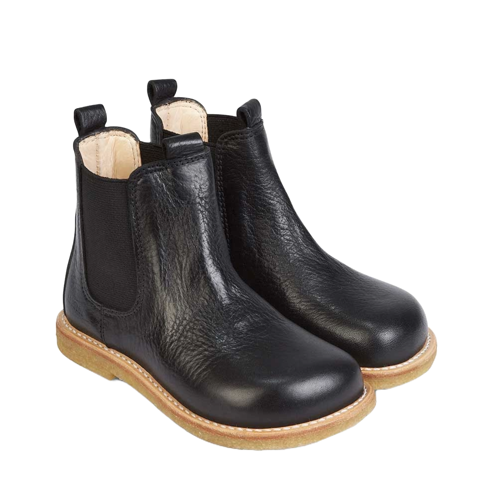 Classic chelsea boot