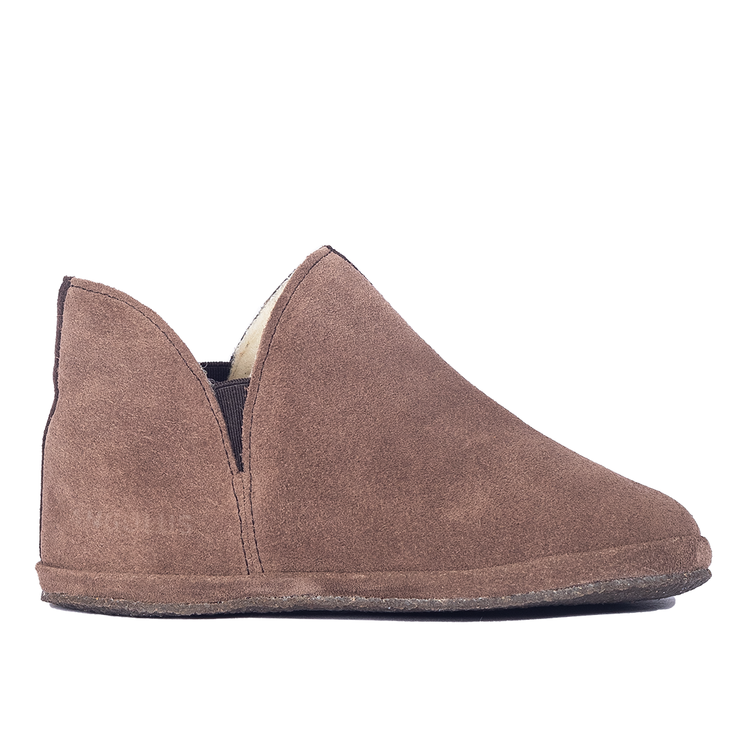 Two-tone slippers with soft lambswool lining