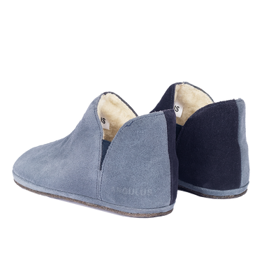 Two-tone slipper with soft lambswool lining