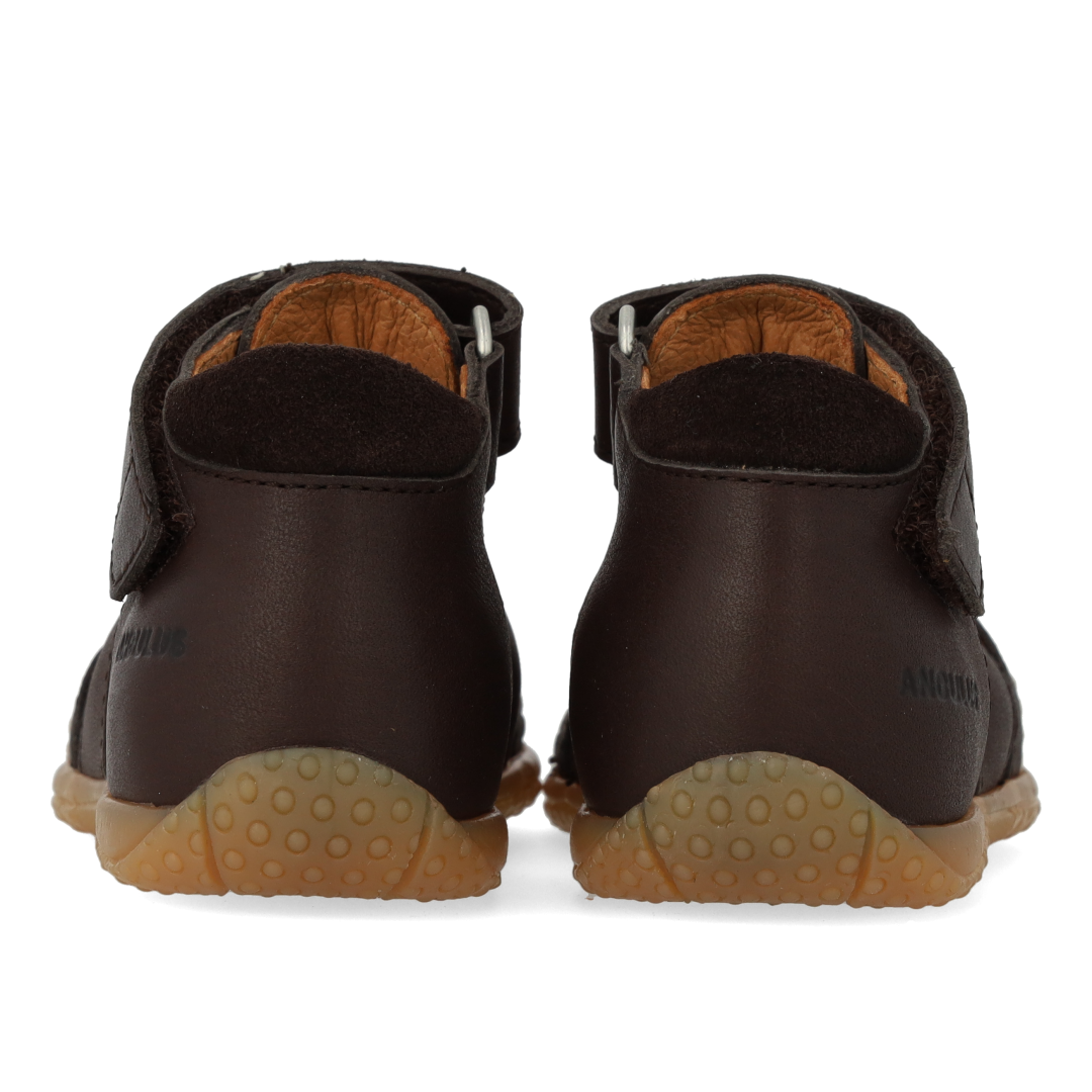 first steps sandal with contrast stitching