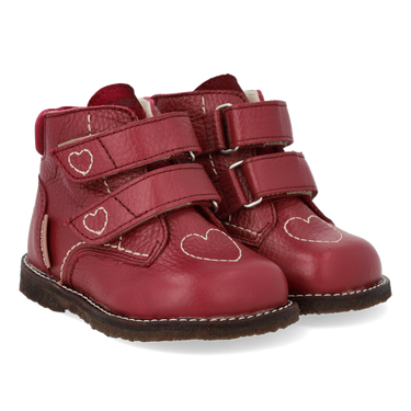 Beginner TEX-boot with heart embroidery