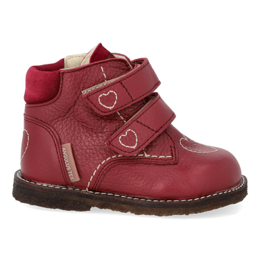 Beginner TEX-boot with heart embroidery