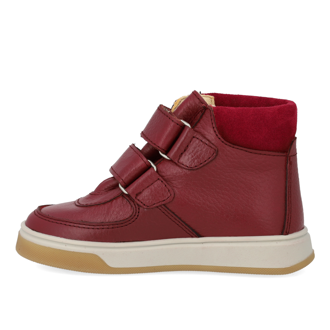 High-top TEX-sneaker with a patent-leather heart