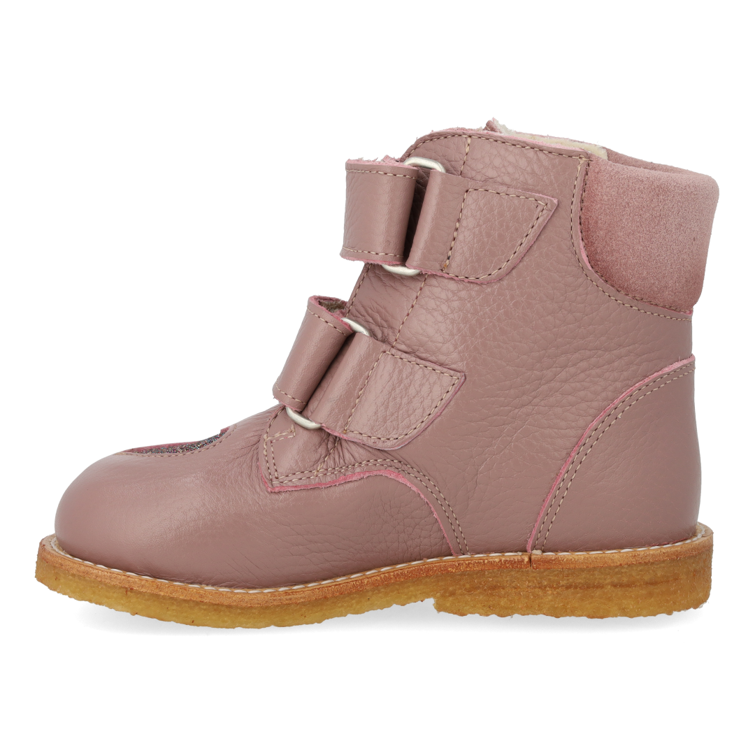 TEXboot with sparkling glitter hearts