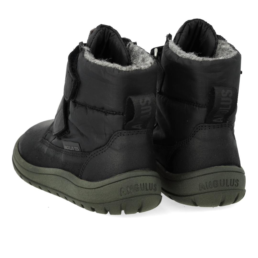 TEX boot in nylon with durable leather accents