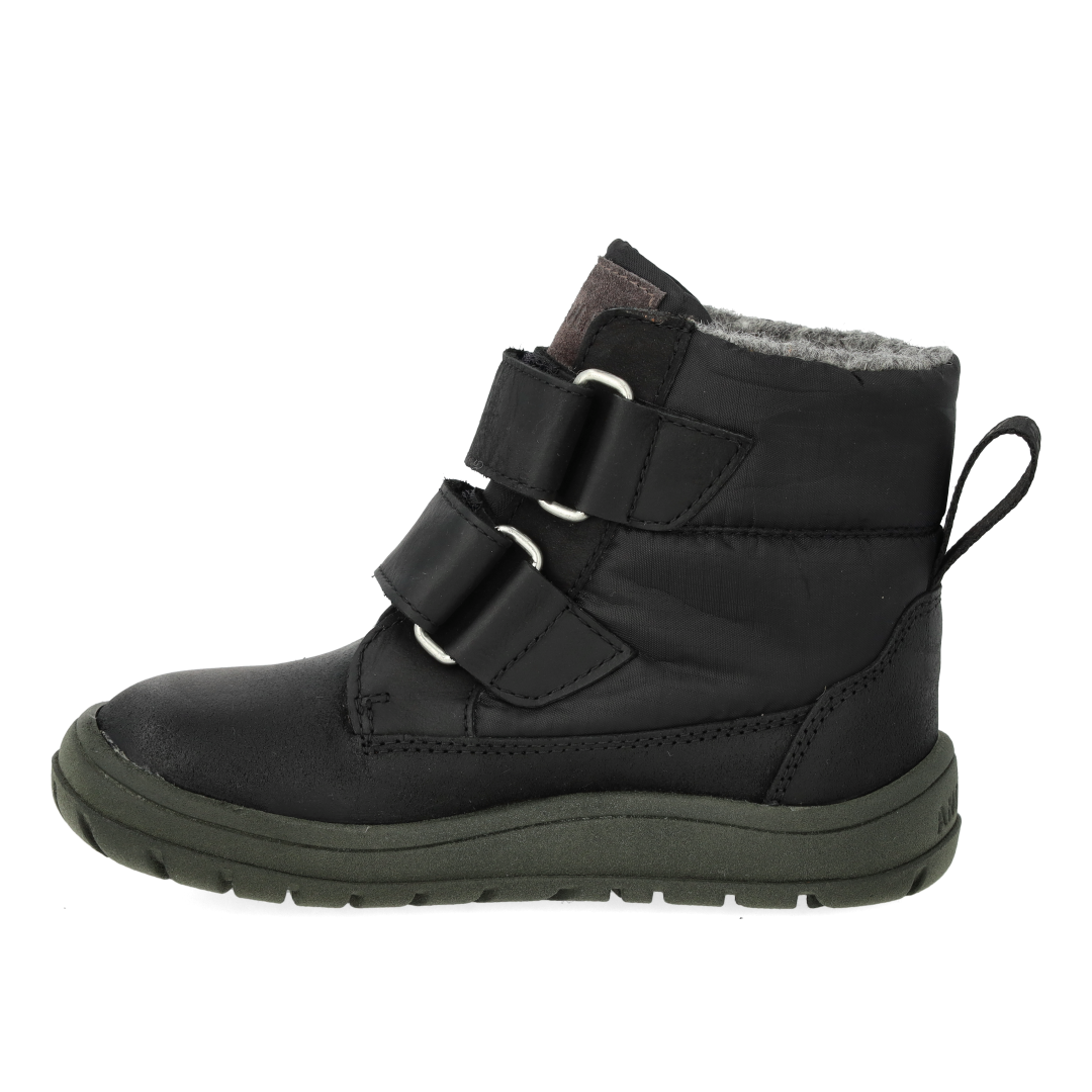TEX boot in nylon with durable leather accents
