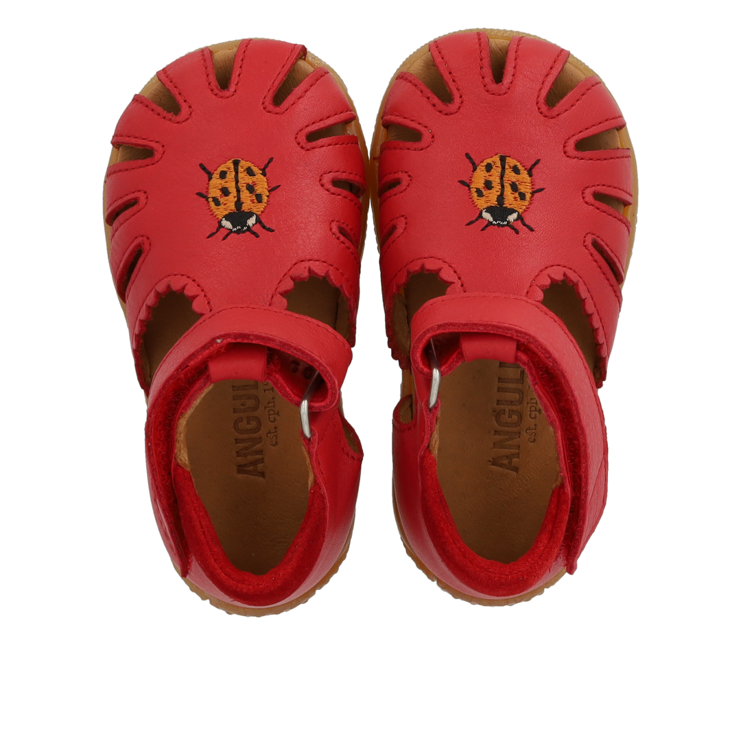 Sandal with embroidery