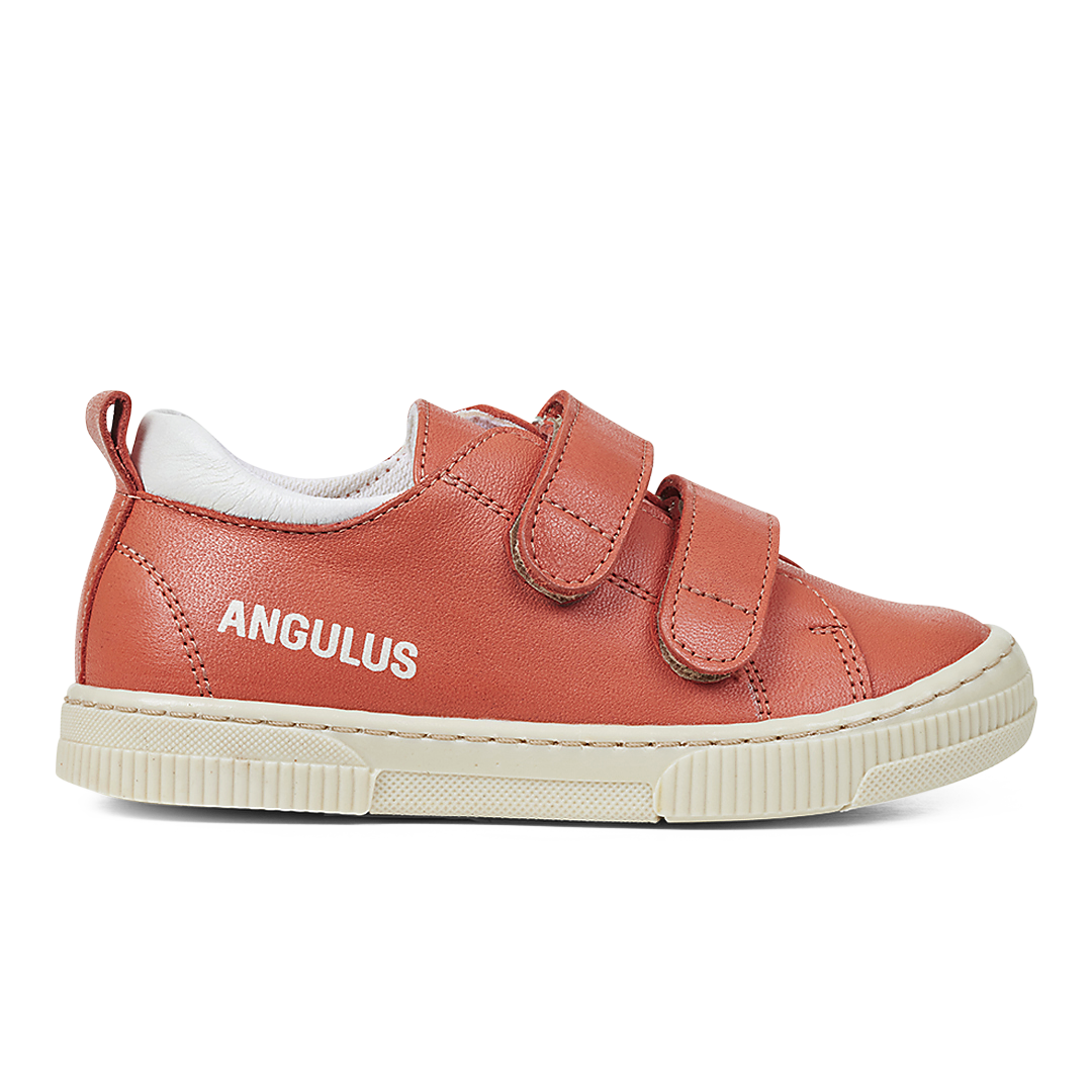 Angulus Sneaker with adjustable velcro closure