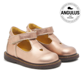 Classic tulle shoe with cut-out heart motif