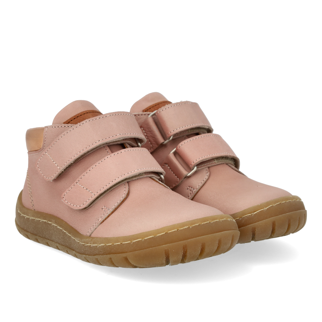 Toddler mid-cut sneaker