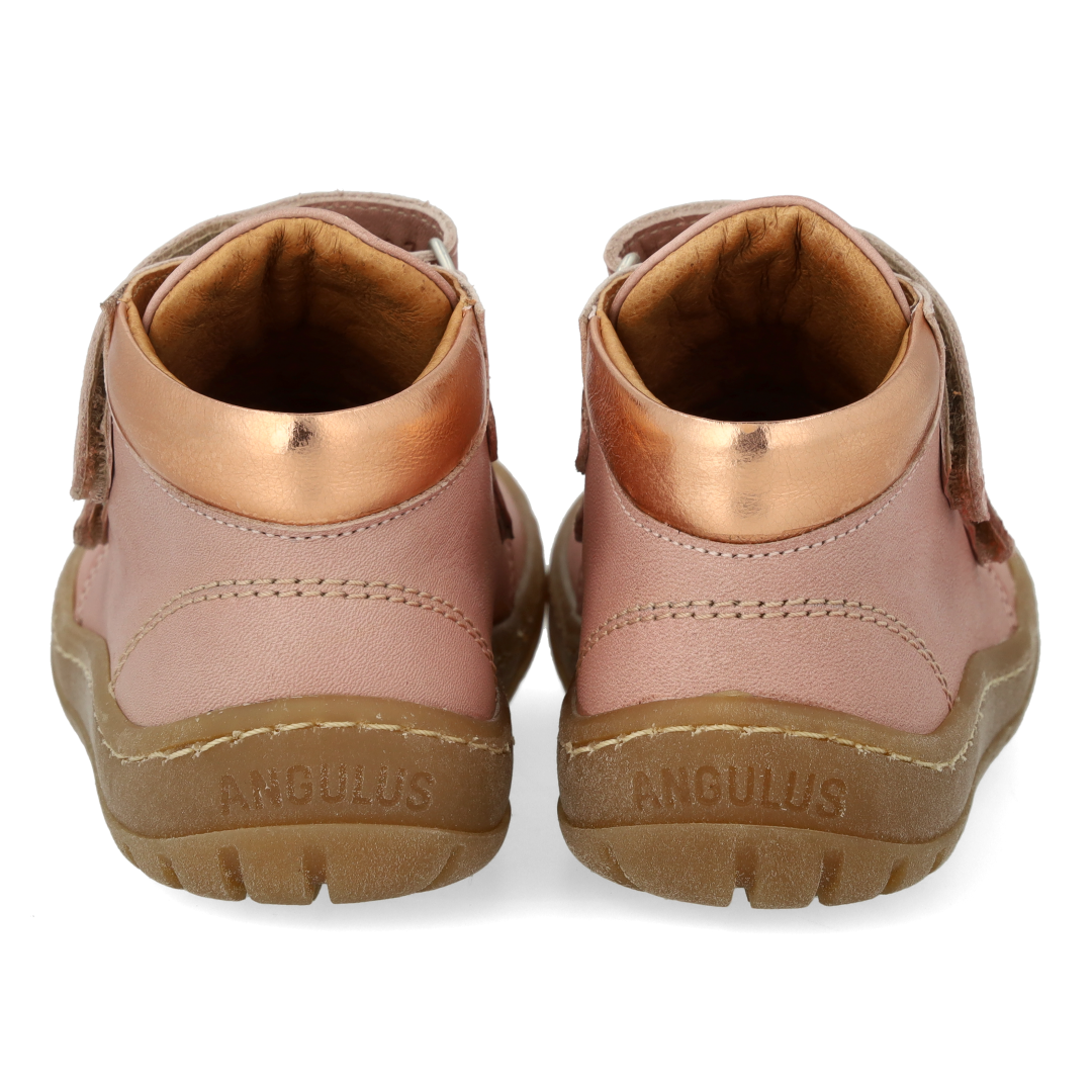 Toddler mid-cut sneaker
