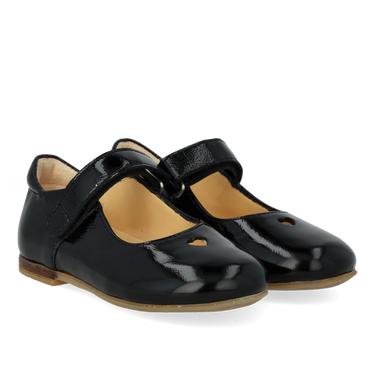 Ballerina with cut-out heart motif