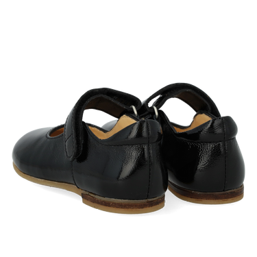 Ballerina with cut-out heart motif