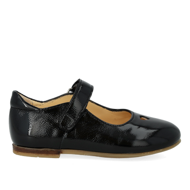 Ballerina with cut-out heart motif