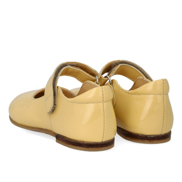 Ballerina with cut-out heart motif