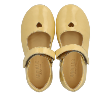 Ballerina with cut-out heart motif