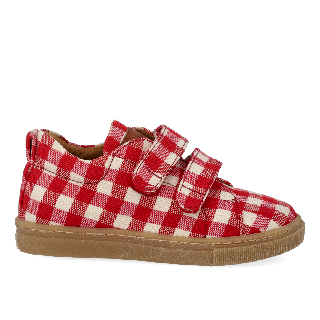 Classic sneaker in recycled cotton canvas