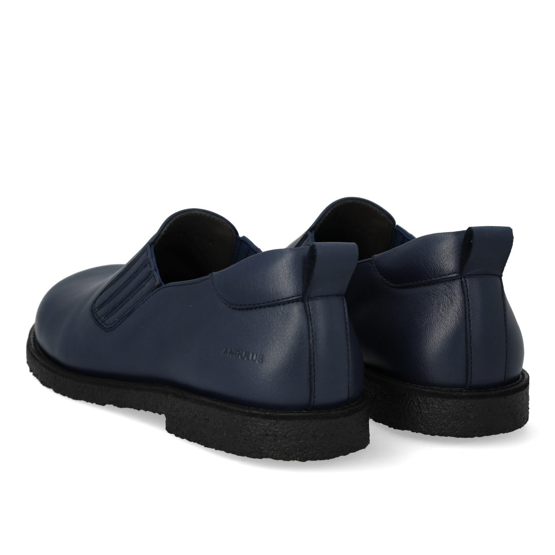 Shoes with Elastic