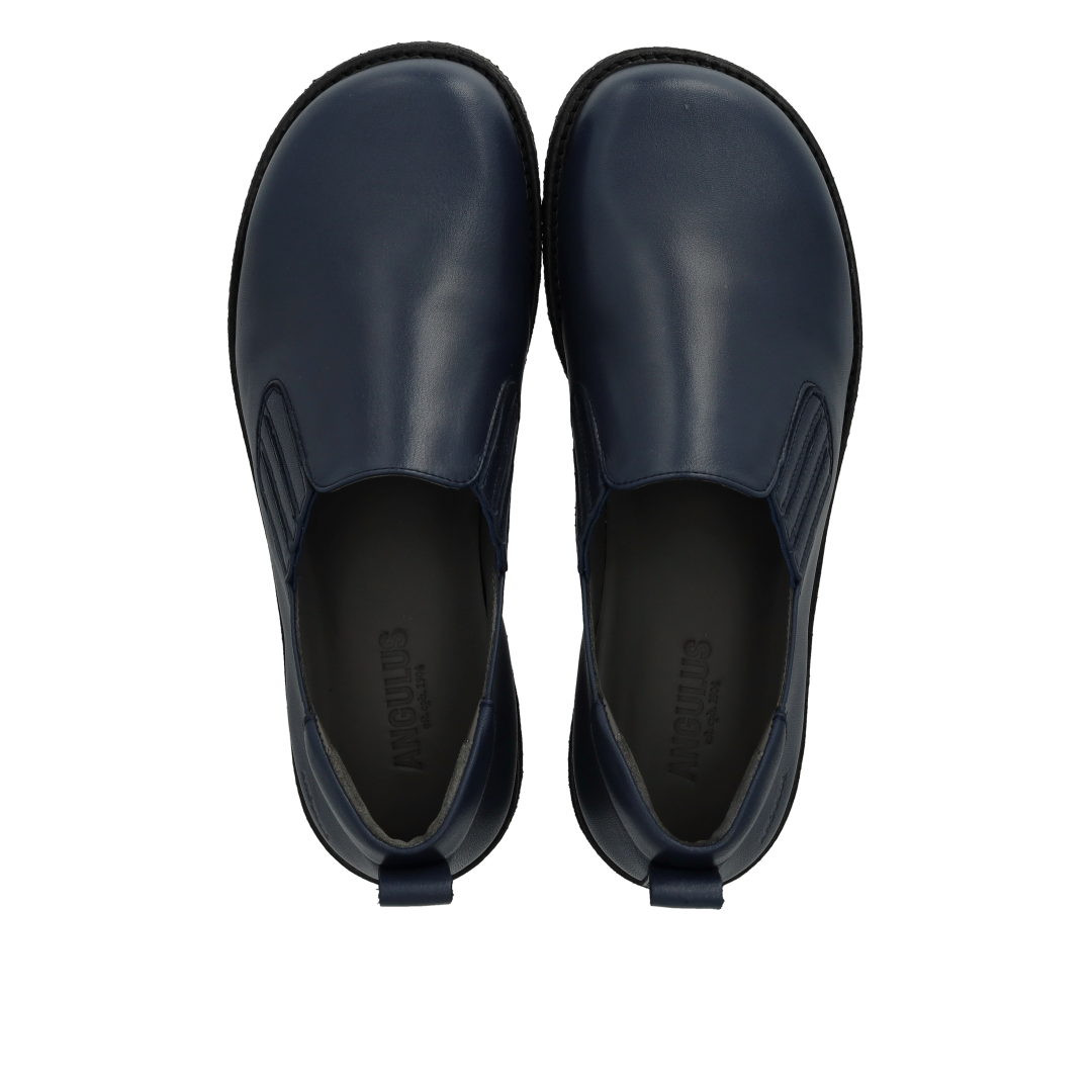 Shoes with Elastic