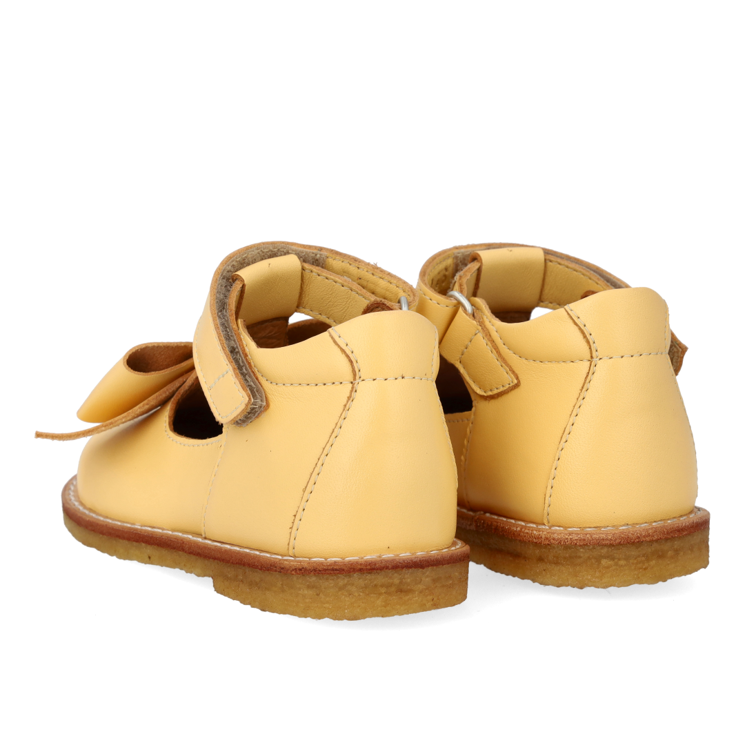 mary janes with bow