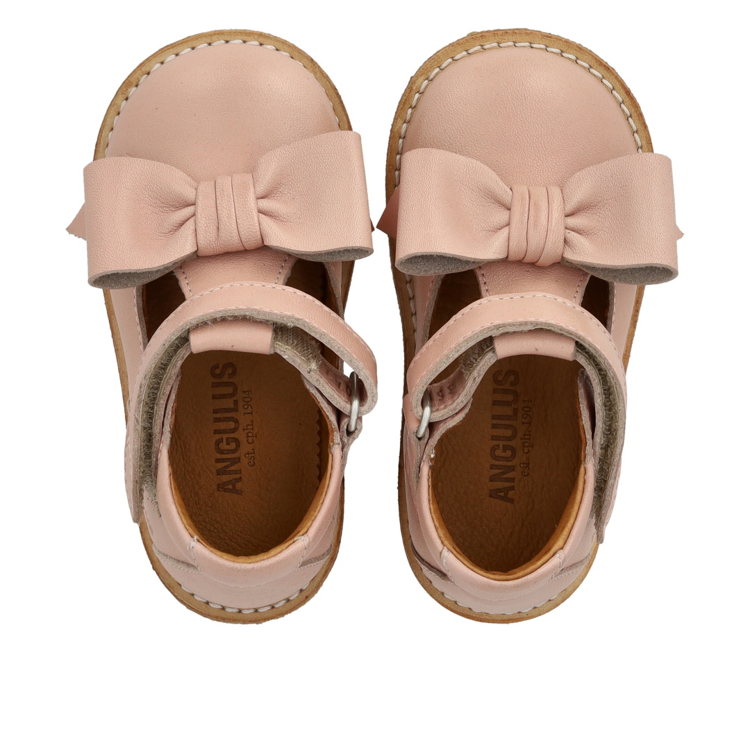 Tulle shoes with bow