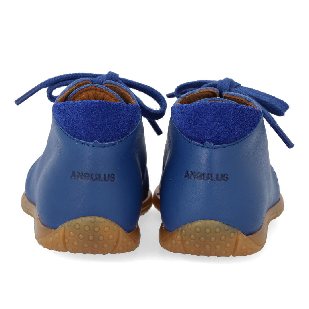 Mid-cut lace-up shoes