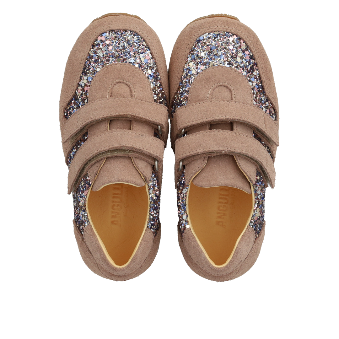 Running style glitter sneaker