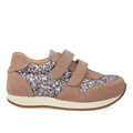 Running style glitter sneaker