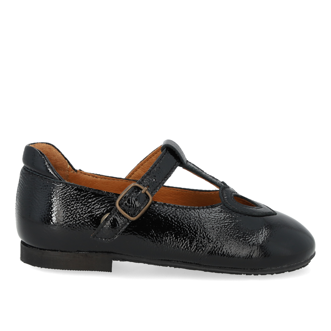 T-bar ballerina with cut-out heart