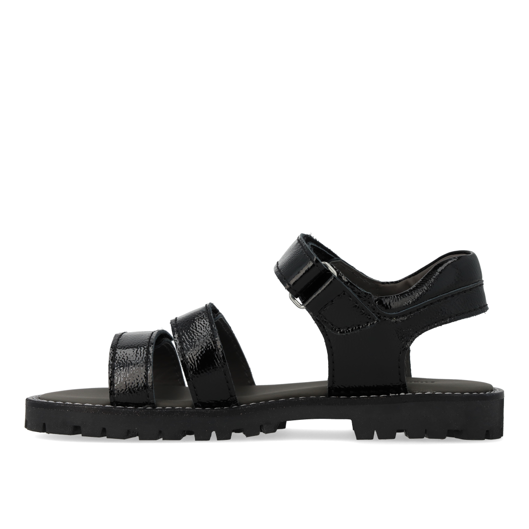 Sandal with triple velcro