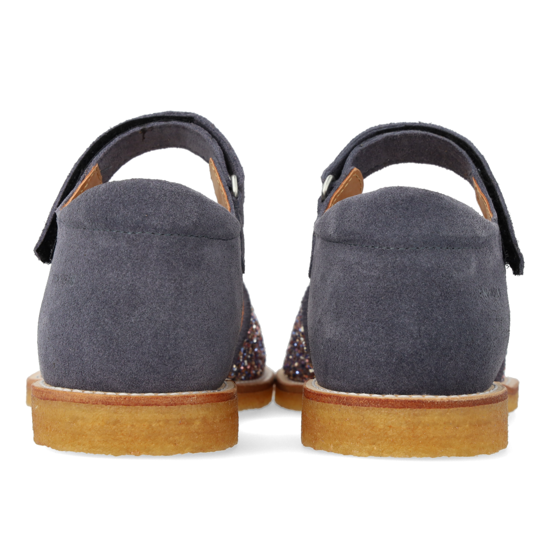Adjustable leather sandal with sparkling glitter