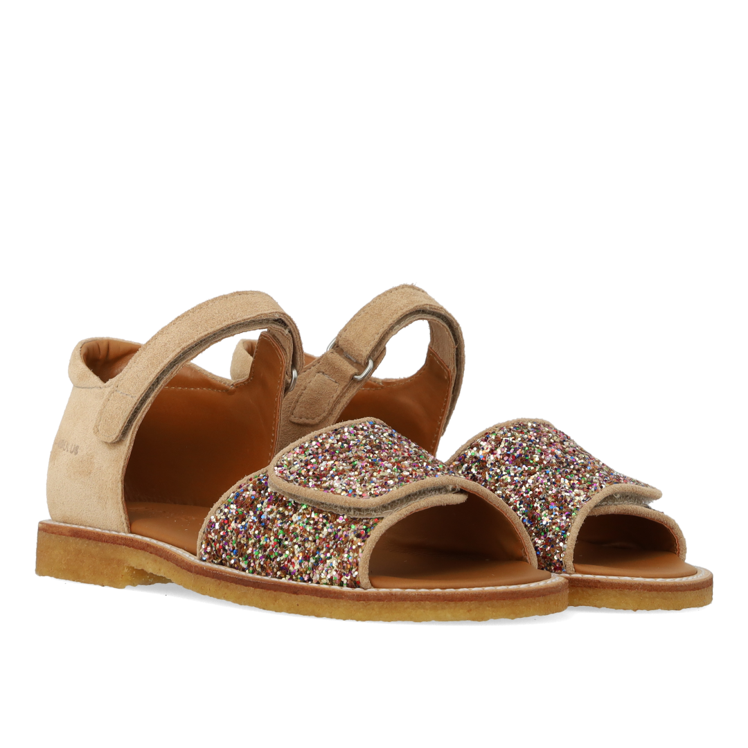 Adjustable leather sandal with sparkling glitter