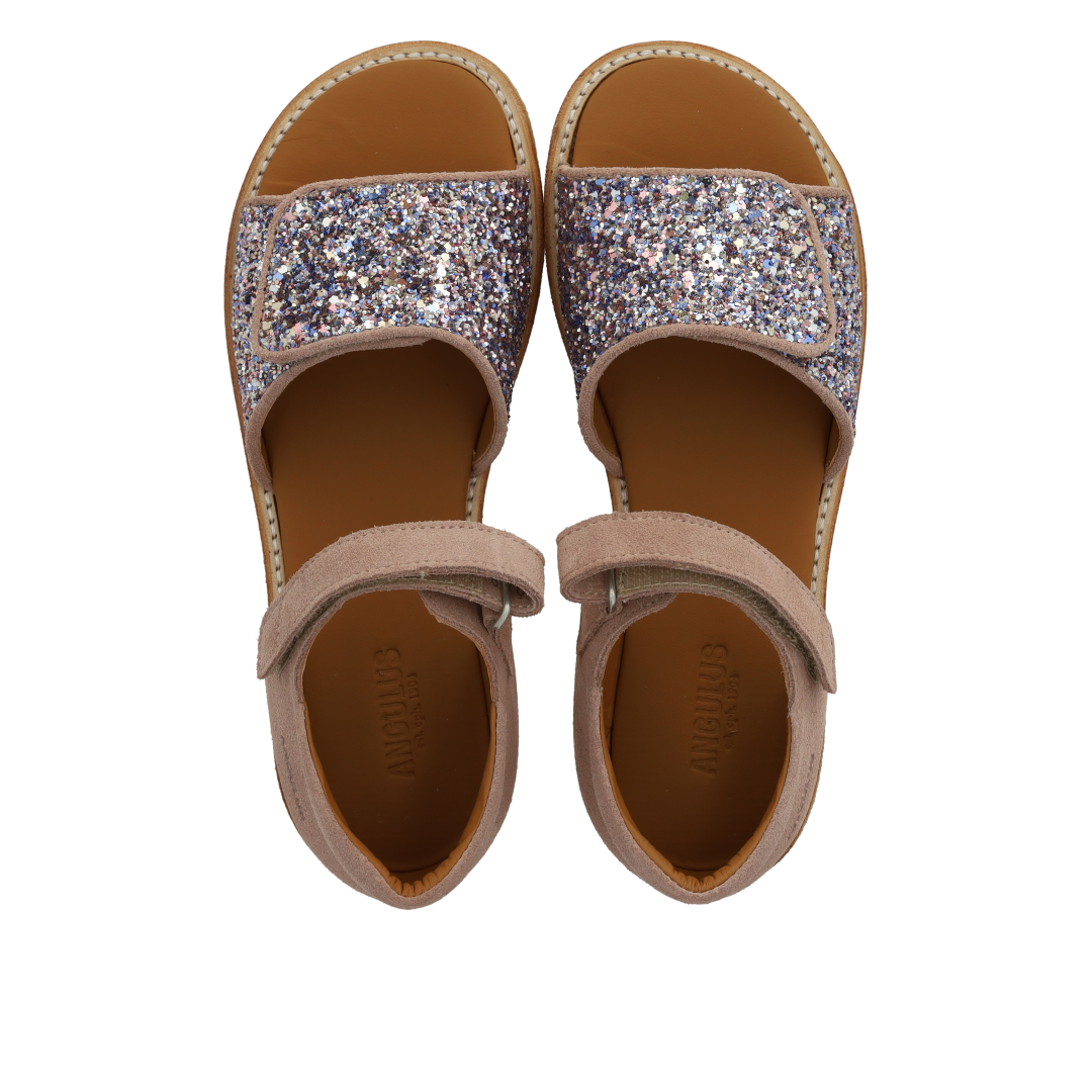 Adjustable leather sandal with sparkling glitter