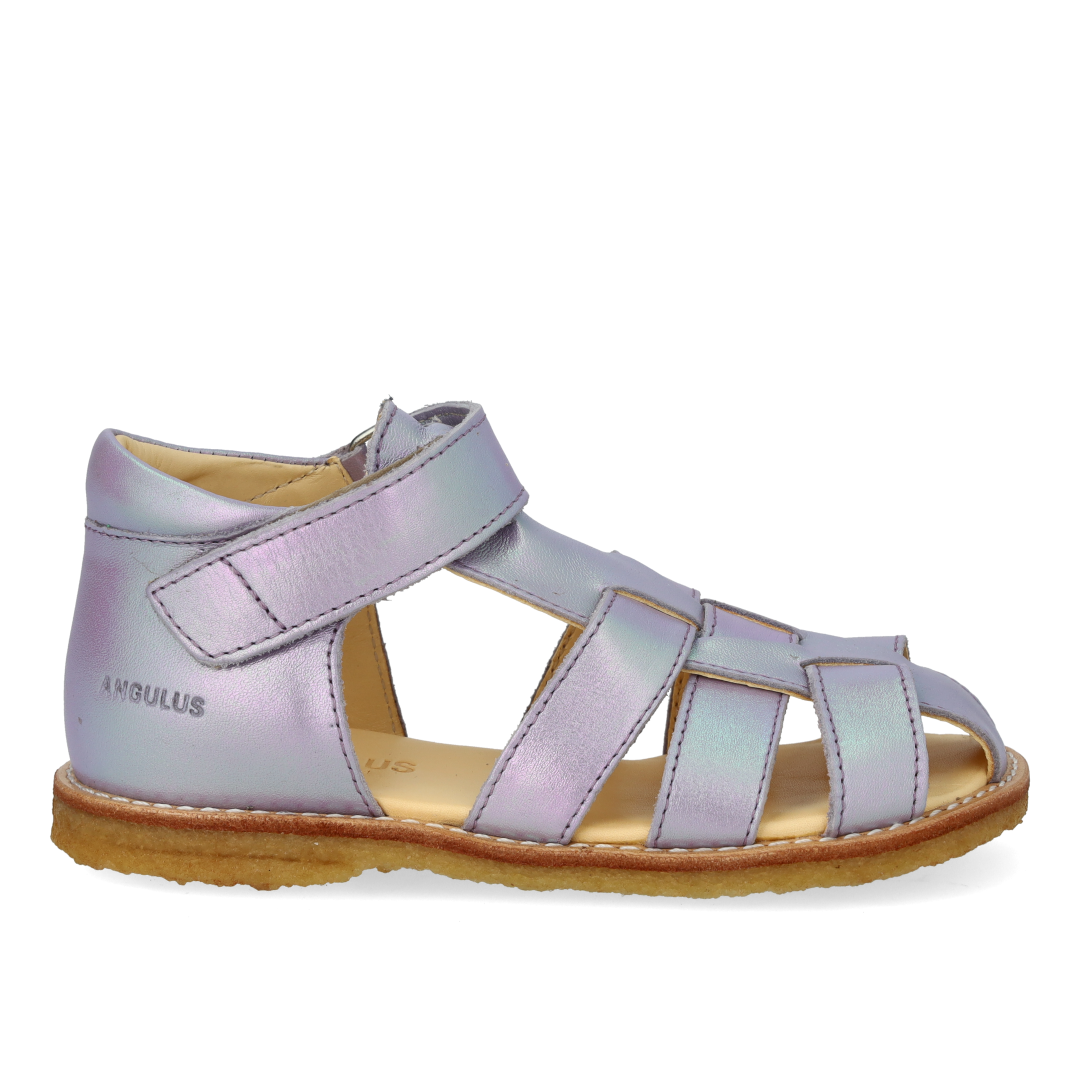 Toddler sandal with velcro closure