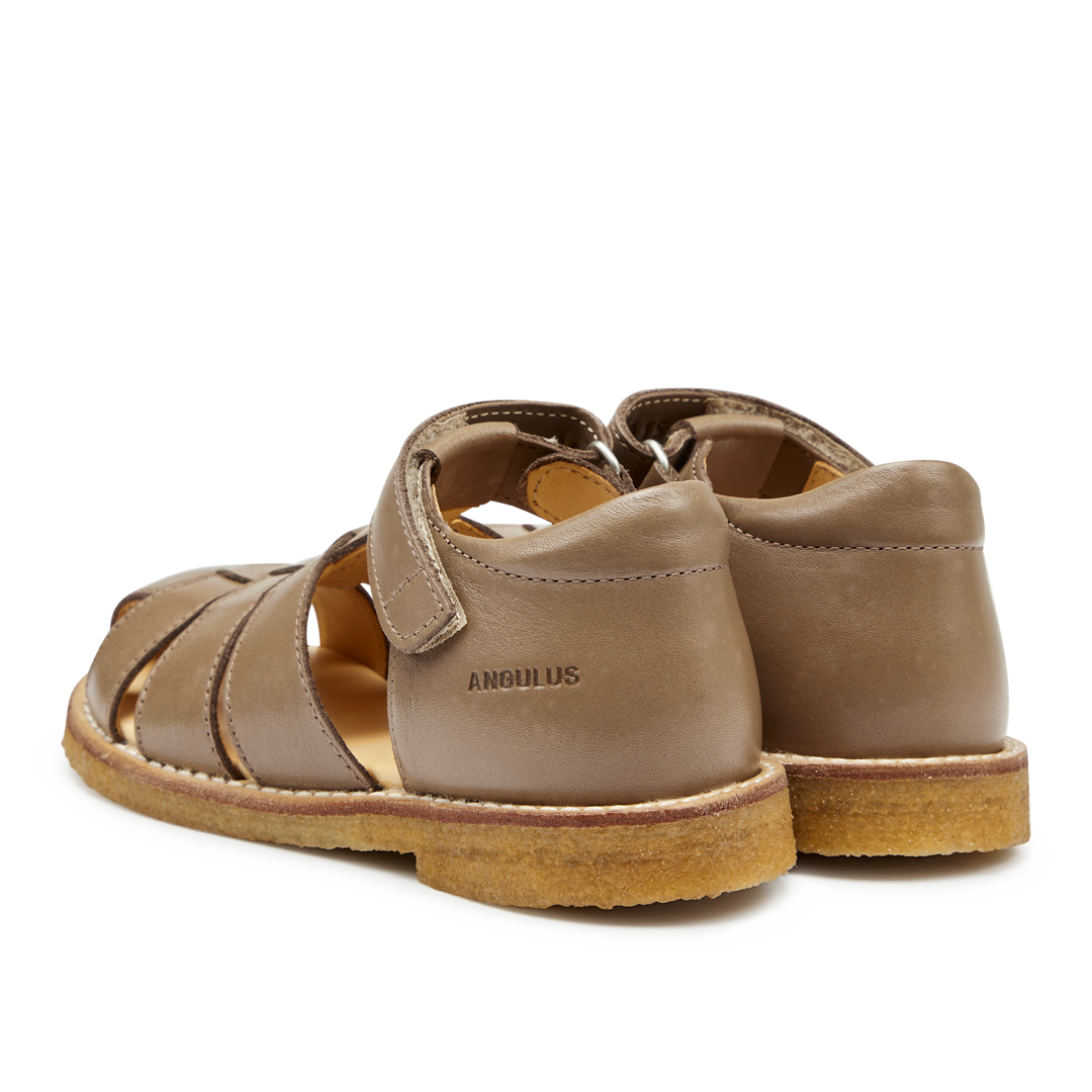 Sandal with adjustable Velcro closure