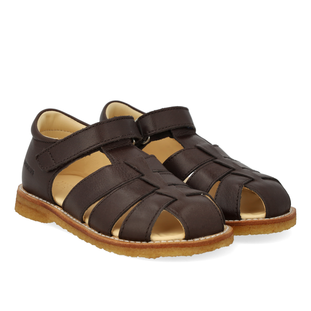 Sandal with adjustable Velcro closure