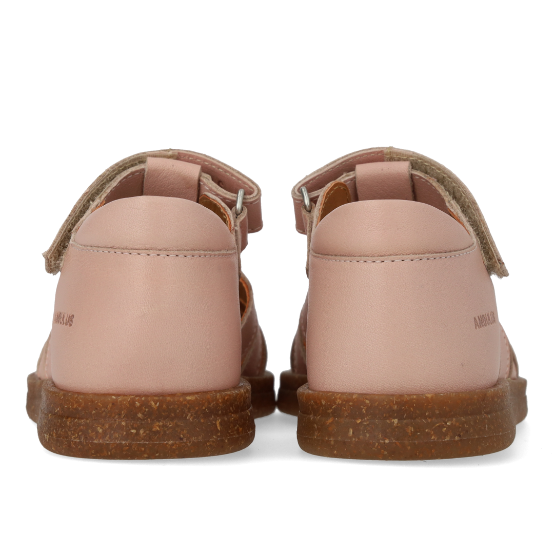 Heart sandal with contrasting heart