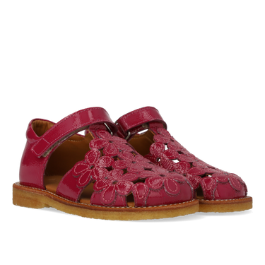 Sandal with floral details