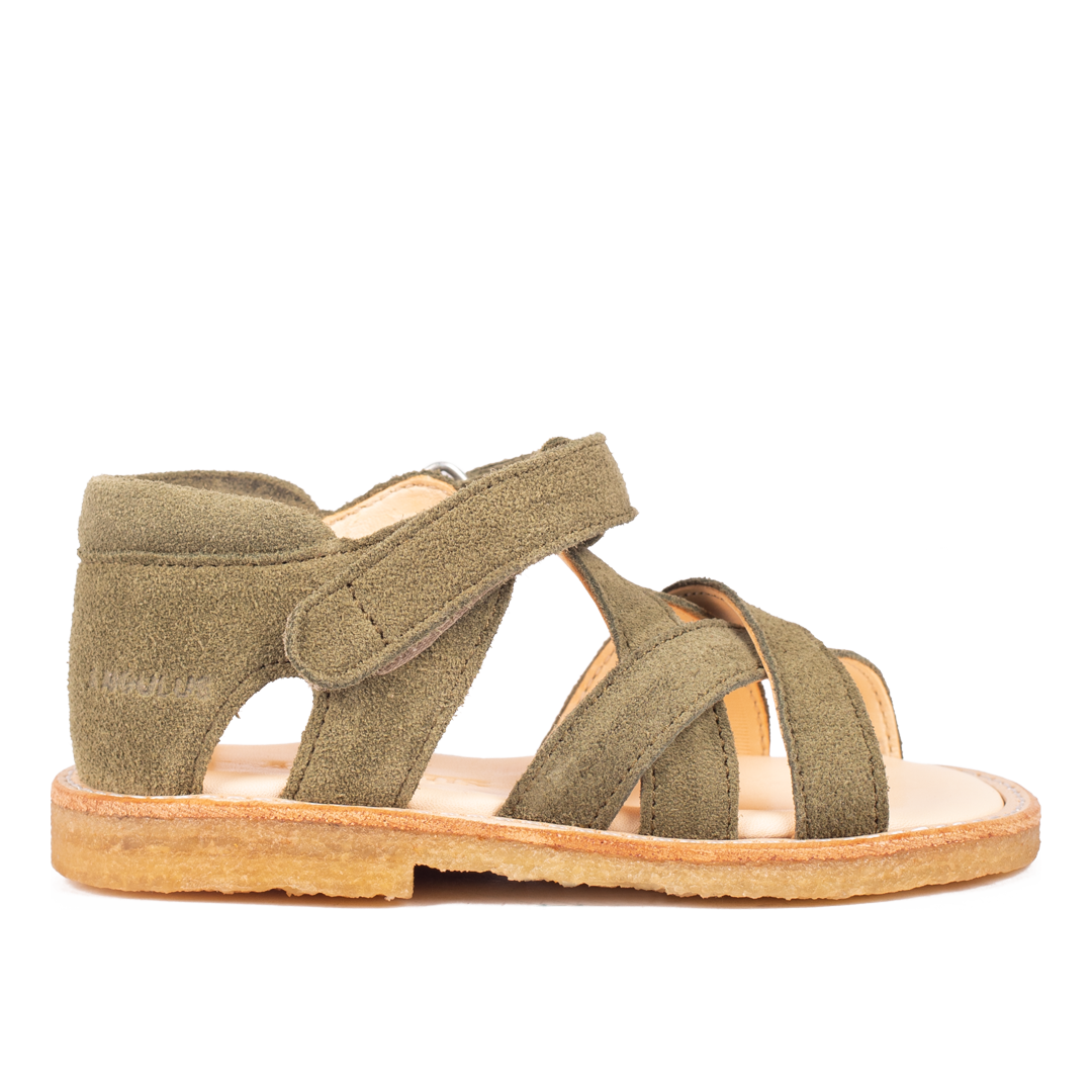 Criss-cross sandal with open toe and Velcro closure