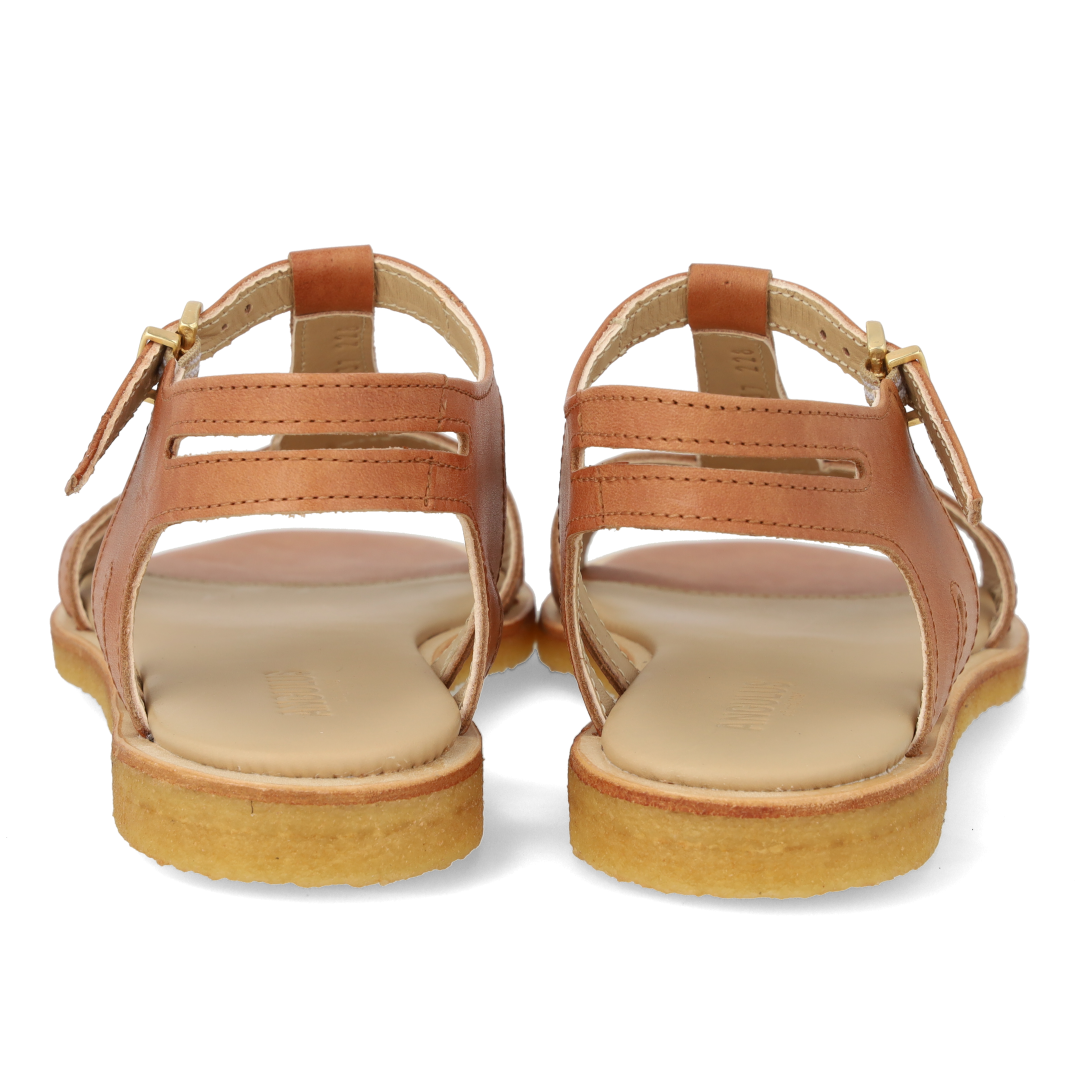 Classic strappy sandal