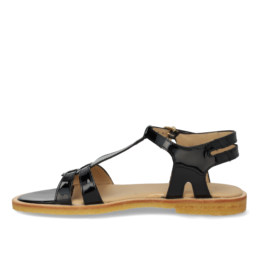 Classic strap sandal