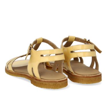 Classic strappy sandal