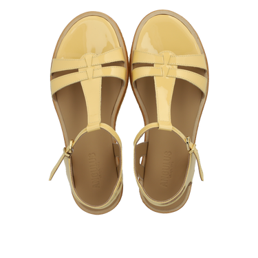 Classic strappy sandal