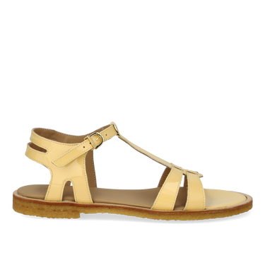 Classic strappy sandal