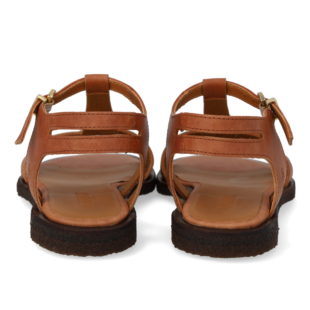Classic strappy sandal