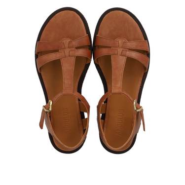 Classic strappy sandal