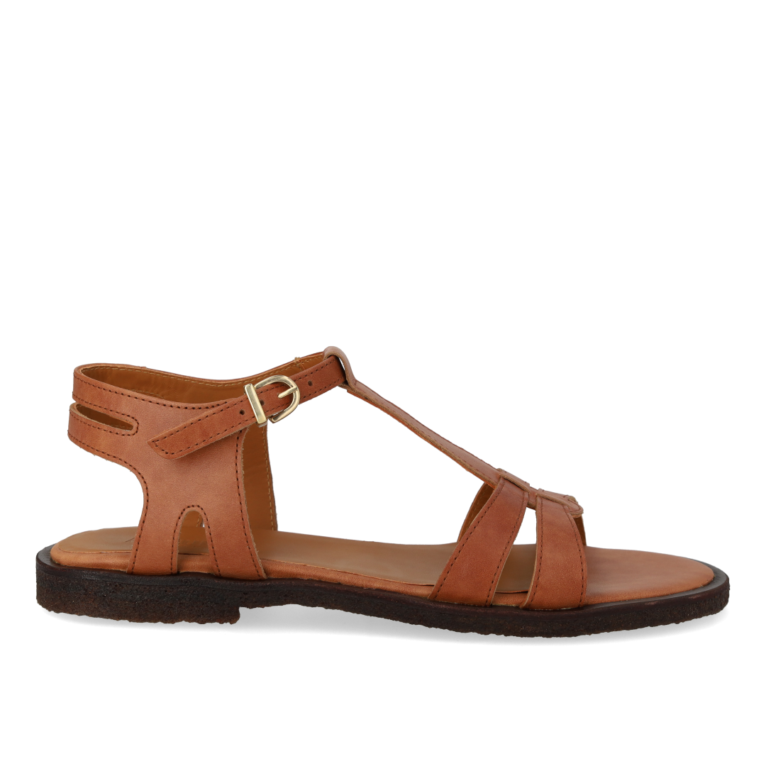 Classic strappy sandal