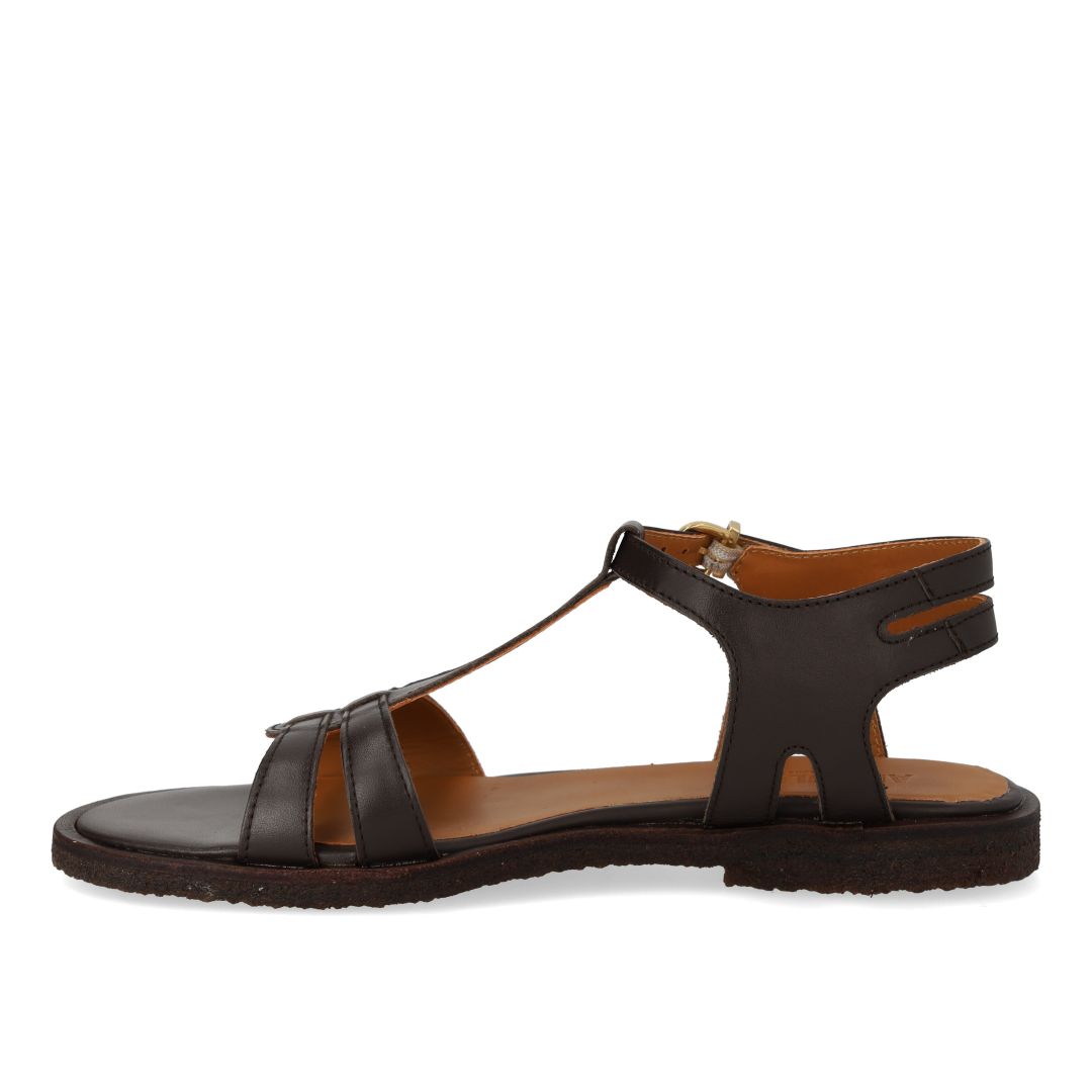 Classic strap sandal