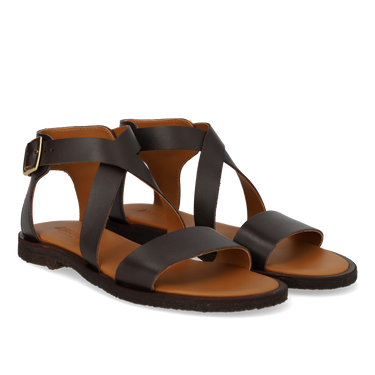 Sandal with buckle