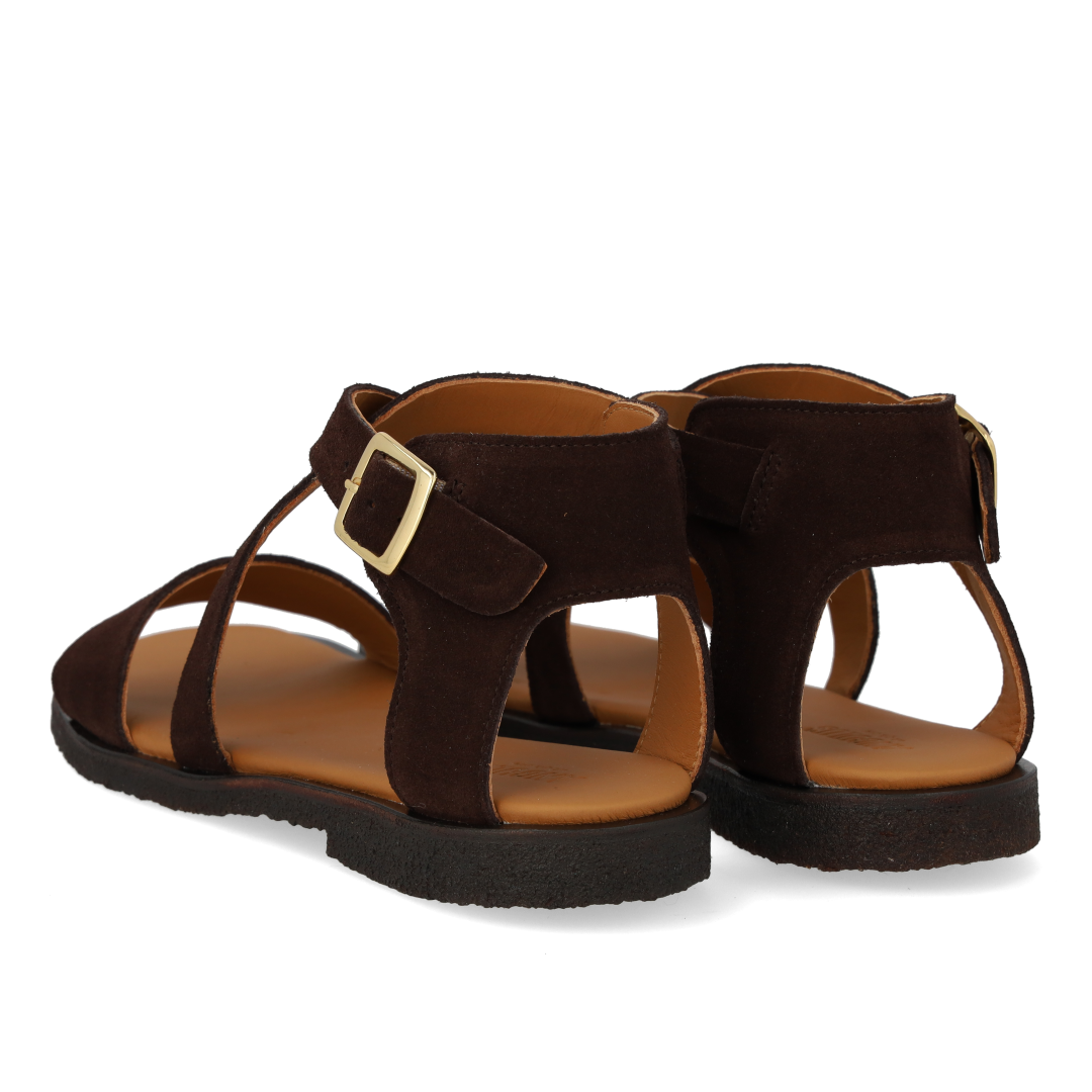 Sandal with buckle